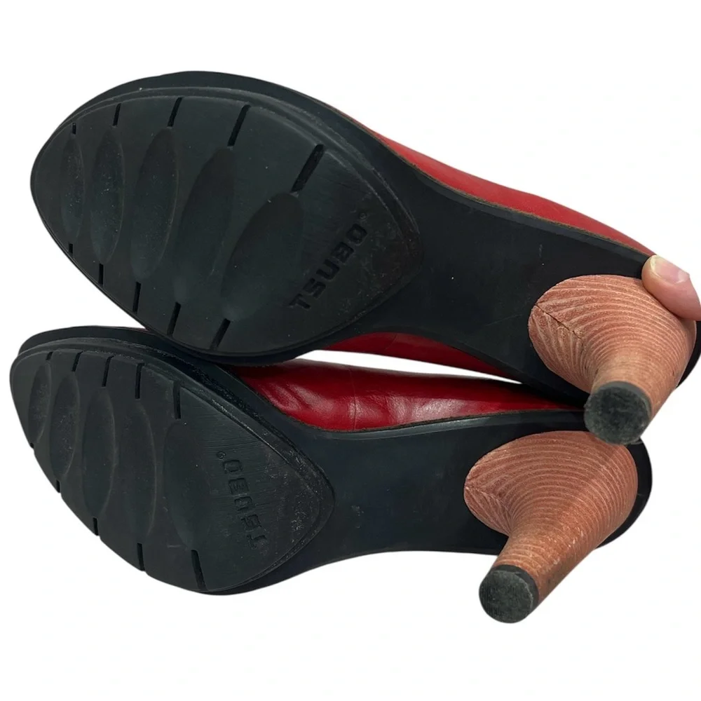Tsubo Magda Burgundy Red Leather Platform Wooden Heels Pumps